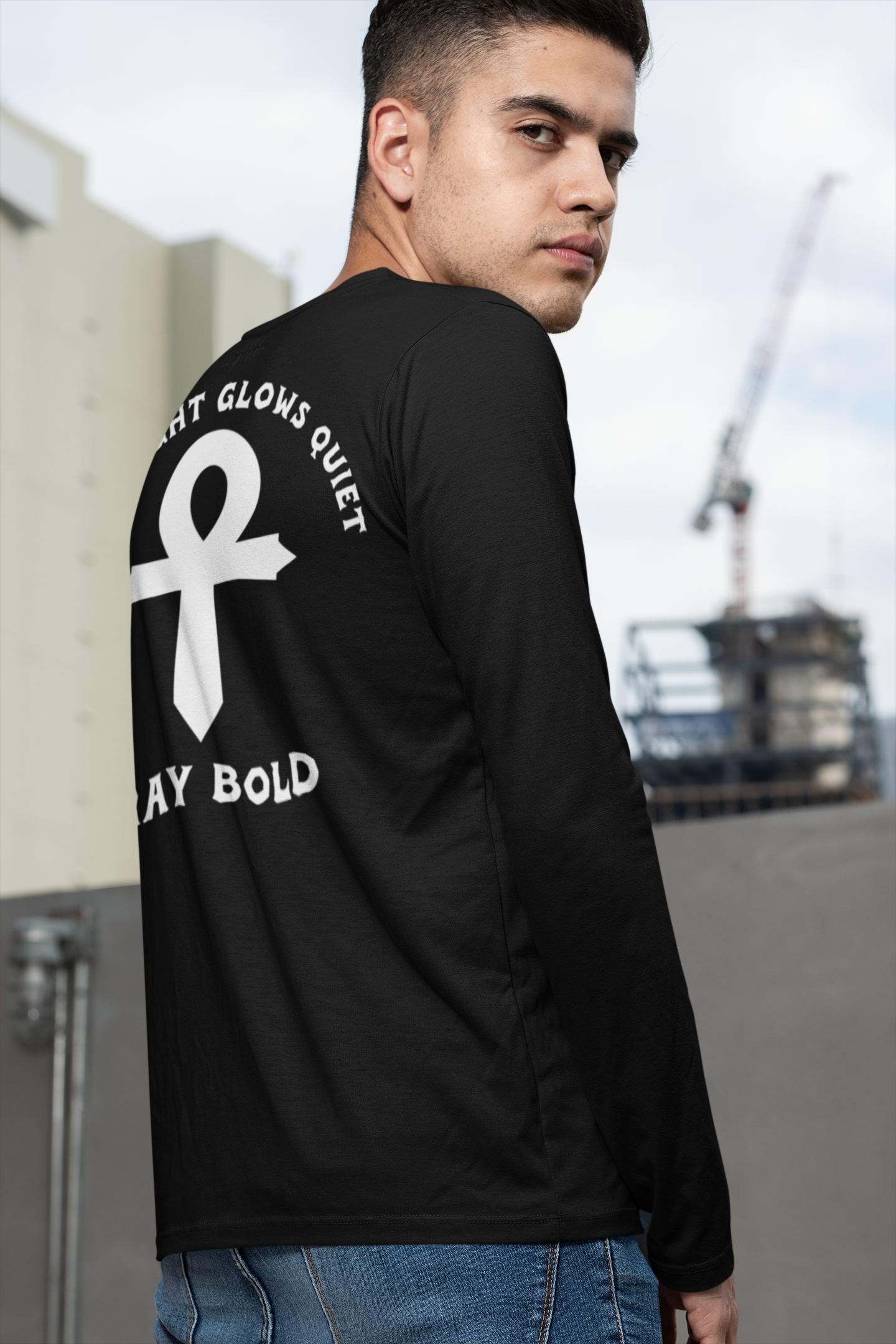 Real light glows quiet Long Sleeve Tee